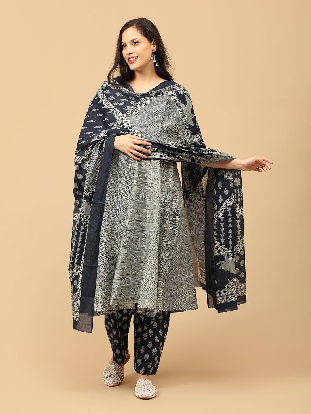 Shape Shifter Maternity and Nursing Kurta Set With Dupatta - MEW - SK - SHPS - S