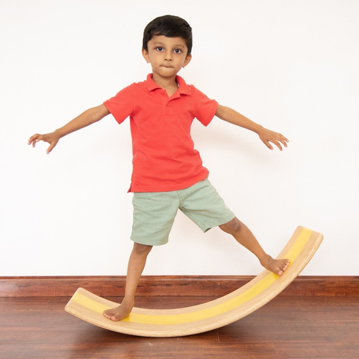 Shumee Waldorf Balance Board - OTM-IN-IHD-WRWB-W-3yr-0140