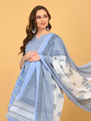 Side view of ShyamAab Maternity and Nursing Kurta Set With Dupatta highlighting bump-friendly gathered waist and printed dupatta.