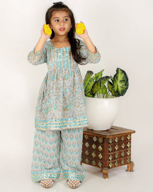 Silver Grey Floral Embroidered Girls Anarkali Kurta Set - KP-SLVGY-6-12
