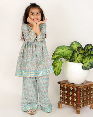 Silver Grey Floral Embroidered Girls Anarkali Kurta Set - KP-SLVGY-6-12