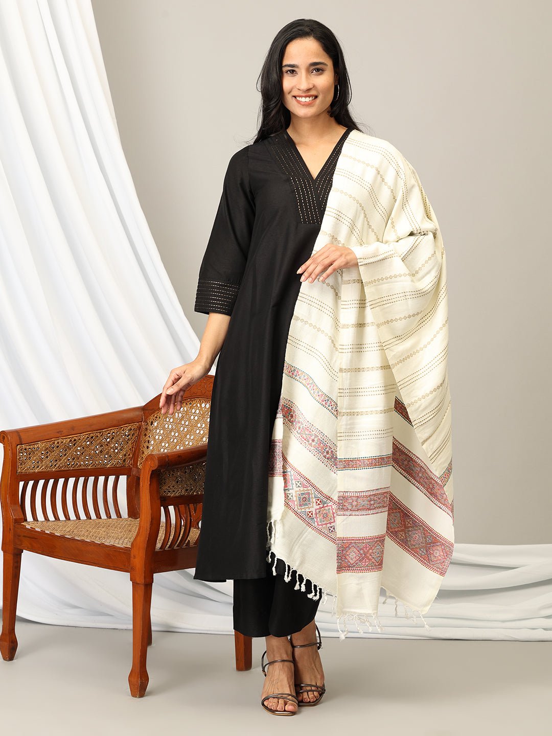 Snowy Embrace Acrylic Woolen Stole - WNTSTL - SNWEMB