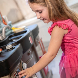 Step2 Best Chef’s Kitchen | Kids Pretend Play Kitchen - Pretend Play Toys