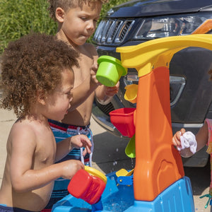 Step2 Car Wash Splash Center | Kids Water Table - Beach & Outdoor Accessories