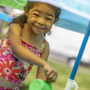Step2 Play & Shade Pool | Kids Water Table - Beach & Outdoor Accessories