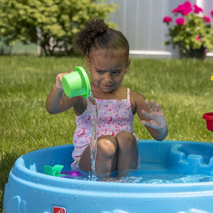Step2 Play & Shade Pool | Kids Water Table - Beach & Outdoor Accessories