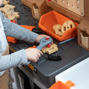 Step2 PRO PLAY WORKSHOP & UTILITY BENCH | Kids Pretend Workshop - Pretend Play Toys