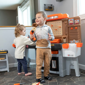 Step2 PRO PLAY WORKSHOP & UTILITY BENCH | Kids Pretend Workshop - Pretend Play Toys