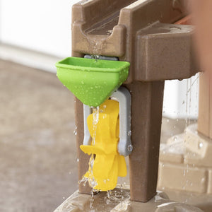 Step2 Pump & Splash Discovery Pond | Kids Water Table - Beach & Outdoor Accessories