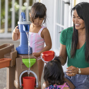 Step2 Pump & Splash Discovery Pond | Kids Water Table - Beach & Outdoor Accessories
