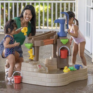 Step2 Pump & Splash Discovery Pond | Kids Water Table - Beach & Outdoor Accessories
