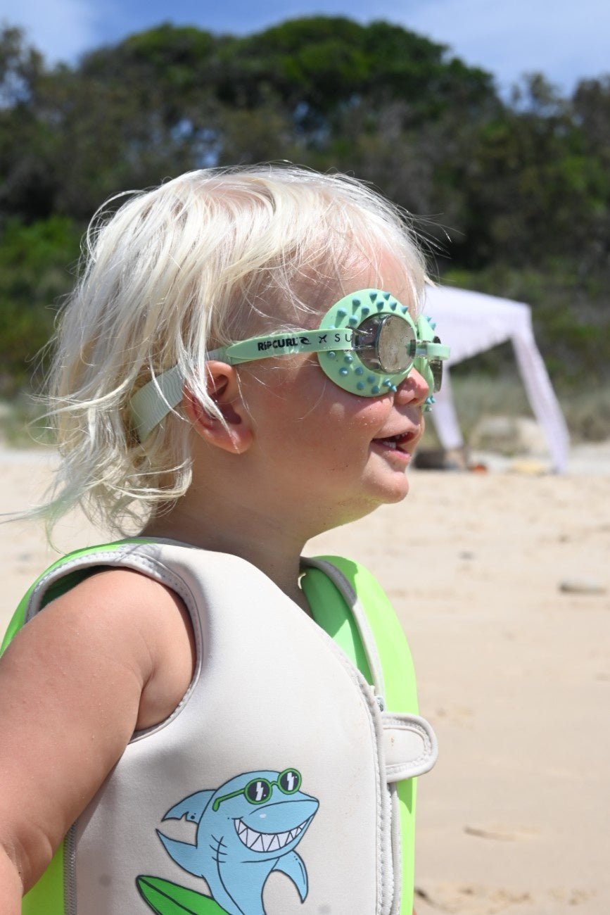 SUNNYLIFE Kids Swim Goggles Shred Turtle Aqua - RCGOGSTA