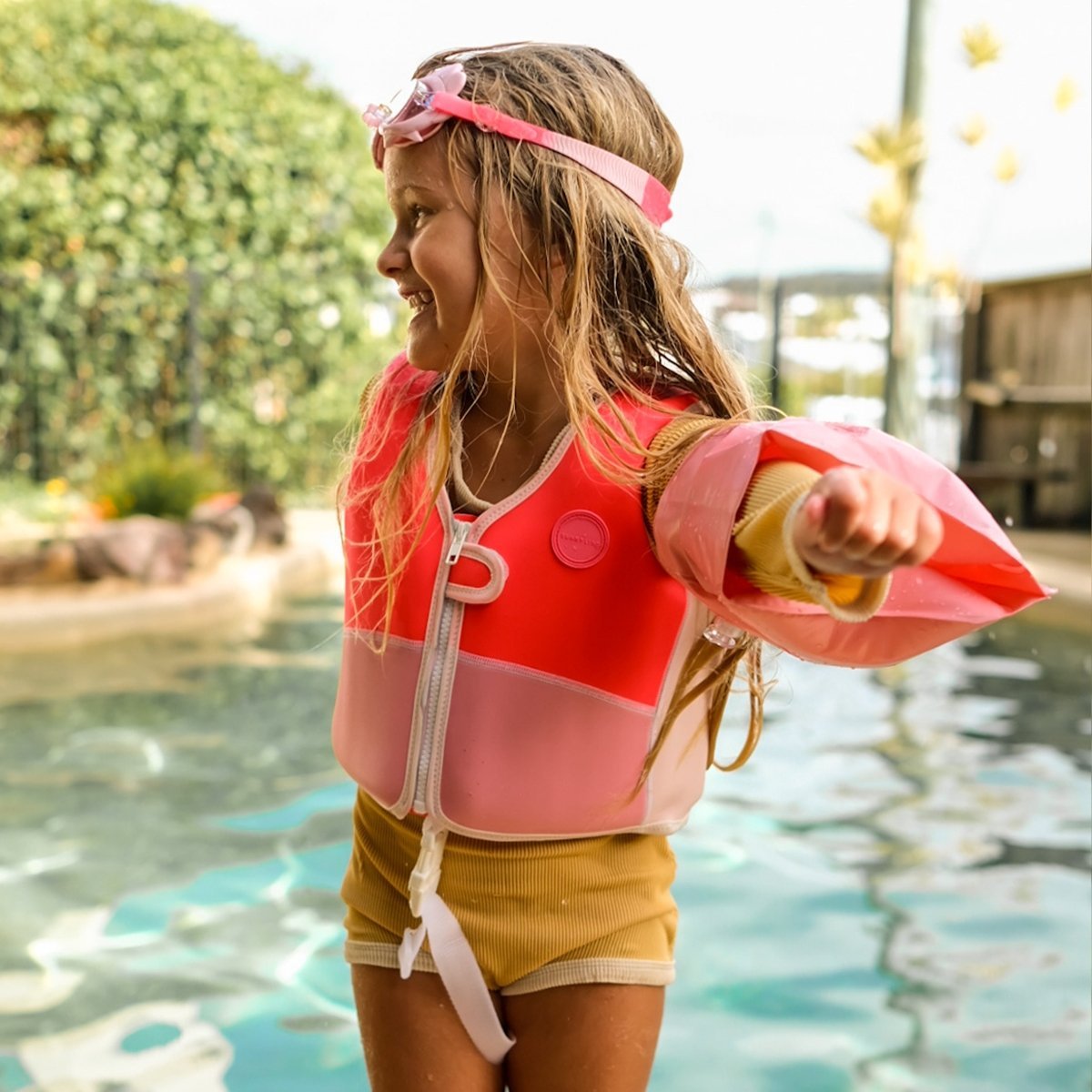 SUNNYLiFE Melody the Mermaid Mini Swim Goggles Neon Strawberry - SCMSGNST