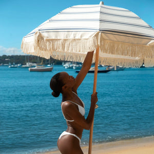 SUNNYLiFE The Resort Luxe Beach Umbrella Coastal Blue - SCLBUCBL