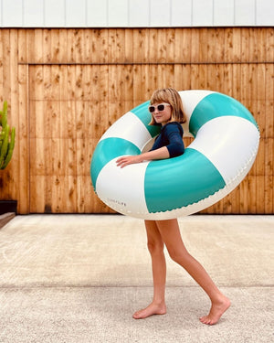 SUNNYLiFE White And Green Color Inflatable Pool Ring De Playa Esmeralda - S3LBPRDA