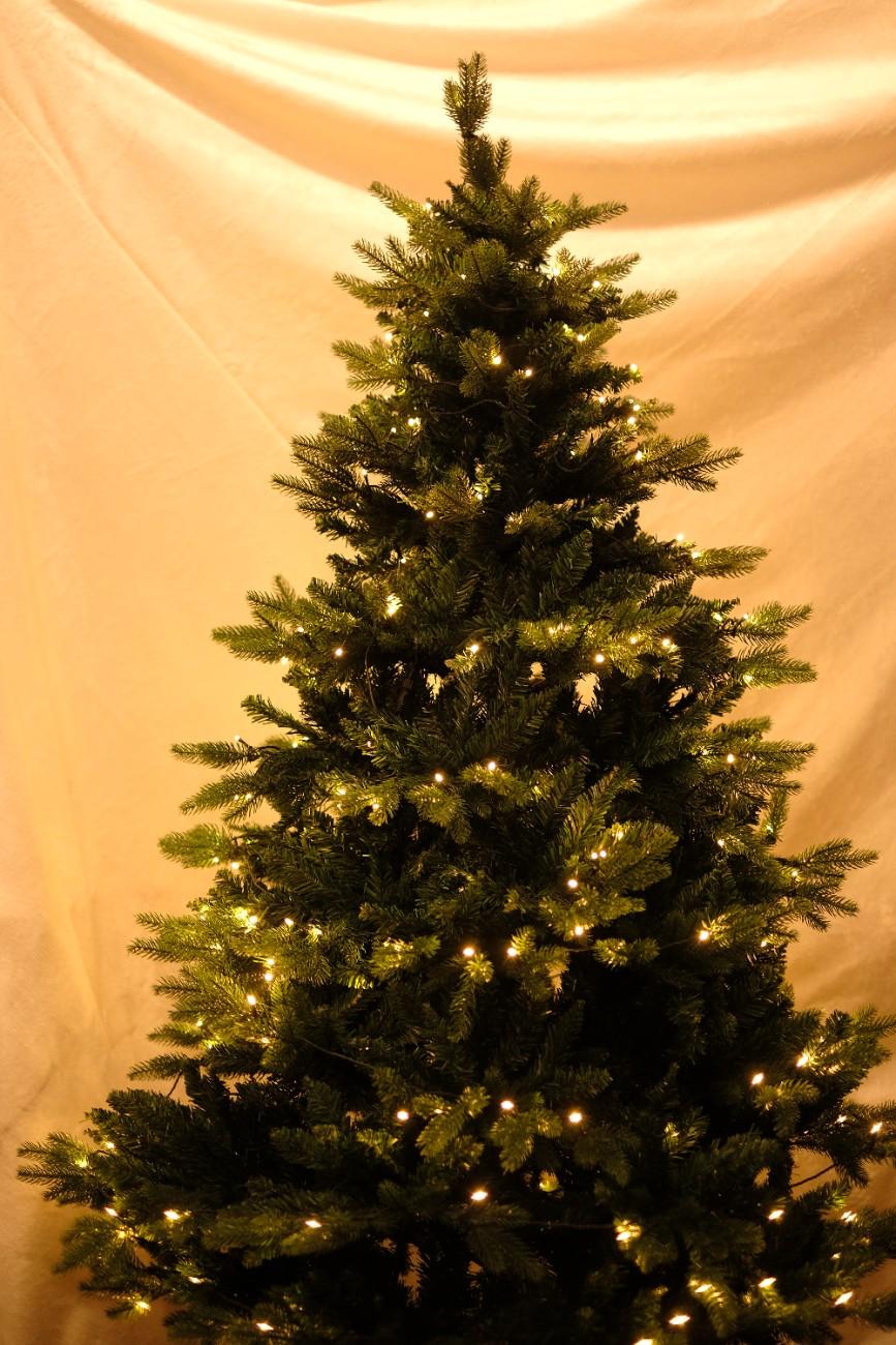 SWEN 6 feet pre - lit MELROSE christmas tree - Christmas Tree