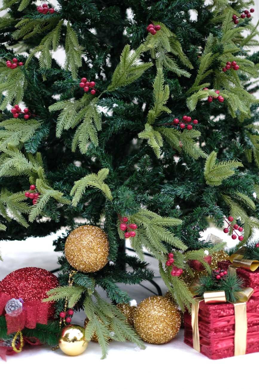 SWEN 8 feet RAZ christmas tree with cherries and dual color leaves - Christmas Tree