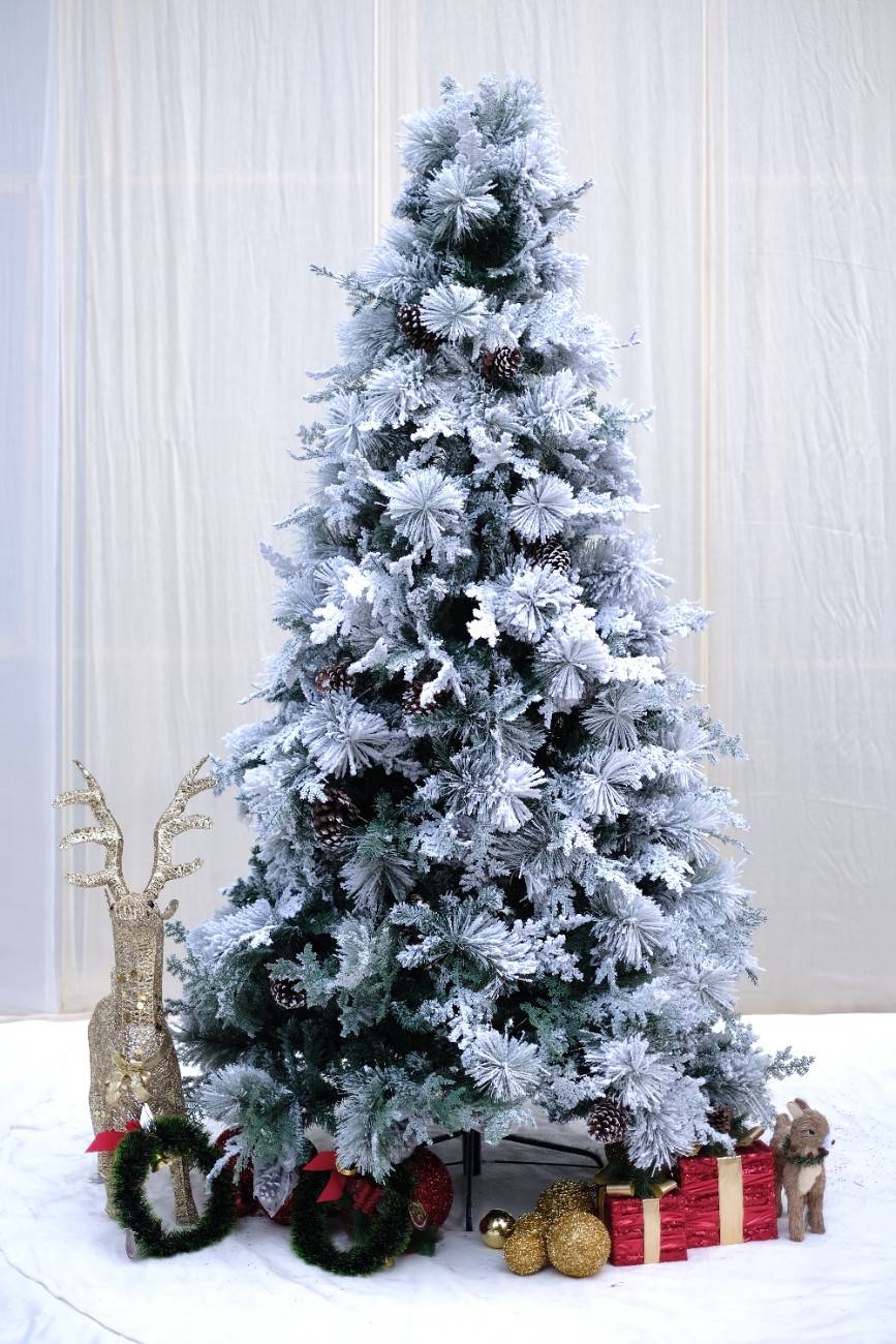 SWEN 8 feet TRUE STAR christmas tree with broad pine leaves, frosting and pine cones - Christmas Tree