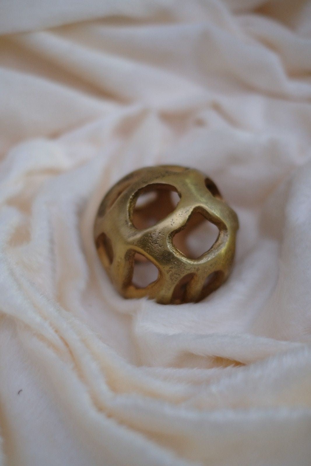 Swen BALIN , gold color decorative metal bauble for Christmas decorations - Tree ornament