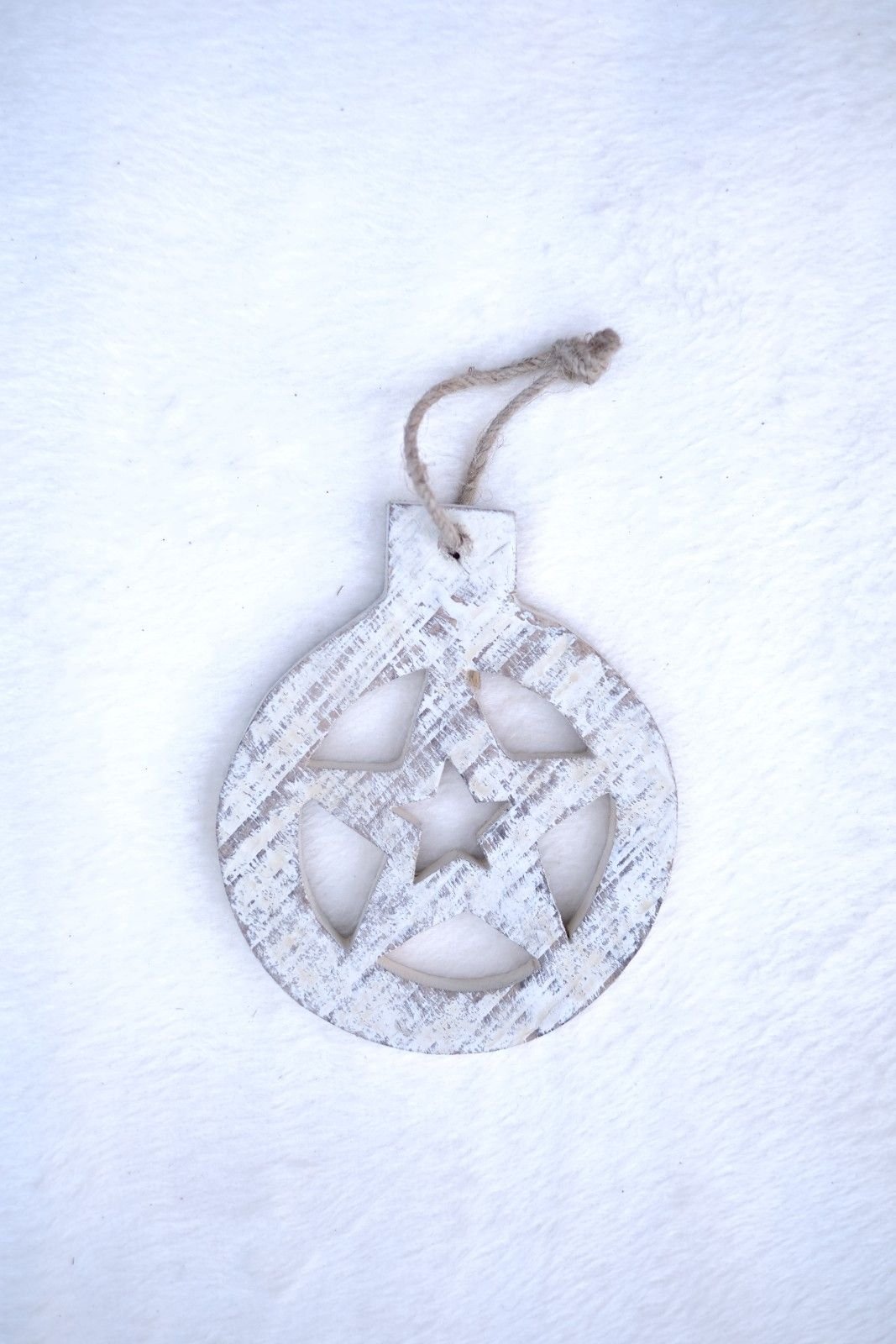 SWEN HERMES, Pack of 4 Wooden Christmas Tree Ornaments - Star, Tree, Candyman, Santa - Tree ornament