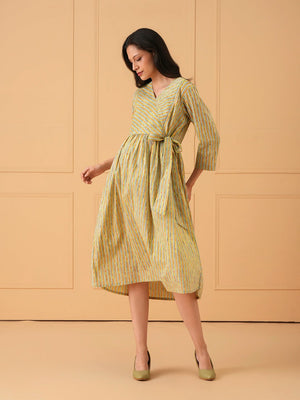 Technicolor Tide Maternity And Nursing Dress - S Maternity Casual Dress