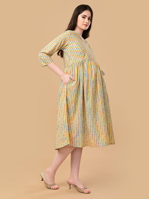 Technicolor Tide Maternity And Nursing Dress - S Maternity Casual Dress