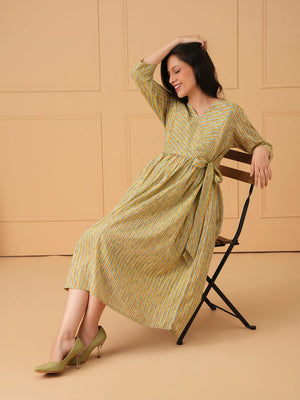 Technicolor Tide Maternity And Nursing Dress - S Maternity Casual Dress