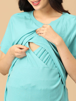 pregnant model wearing Tide Up Together Maternity and Nursing Nightwear Set from the mom store showing the opening flap