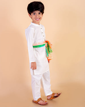 Timeless White Boys Kurta Pajama Set With Tiranga Shawl - 0-6 Months Boys Ethnic Set