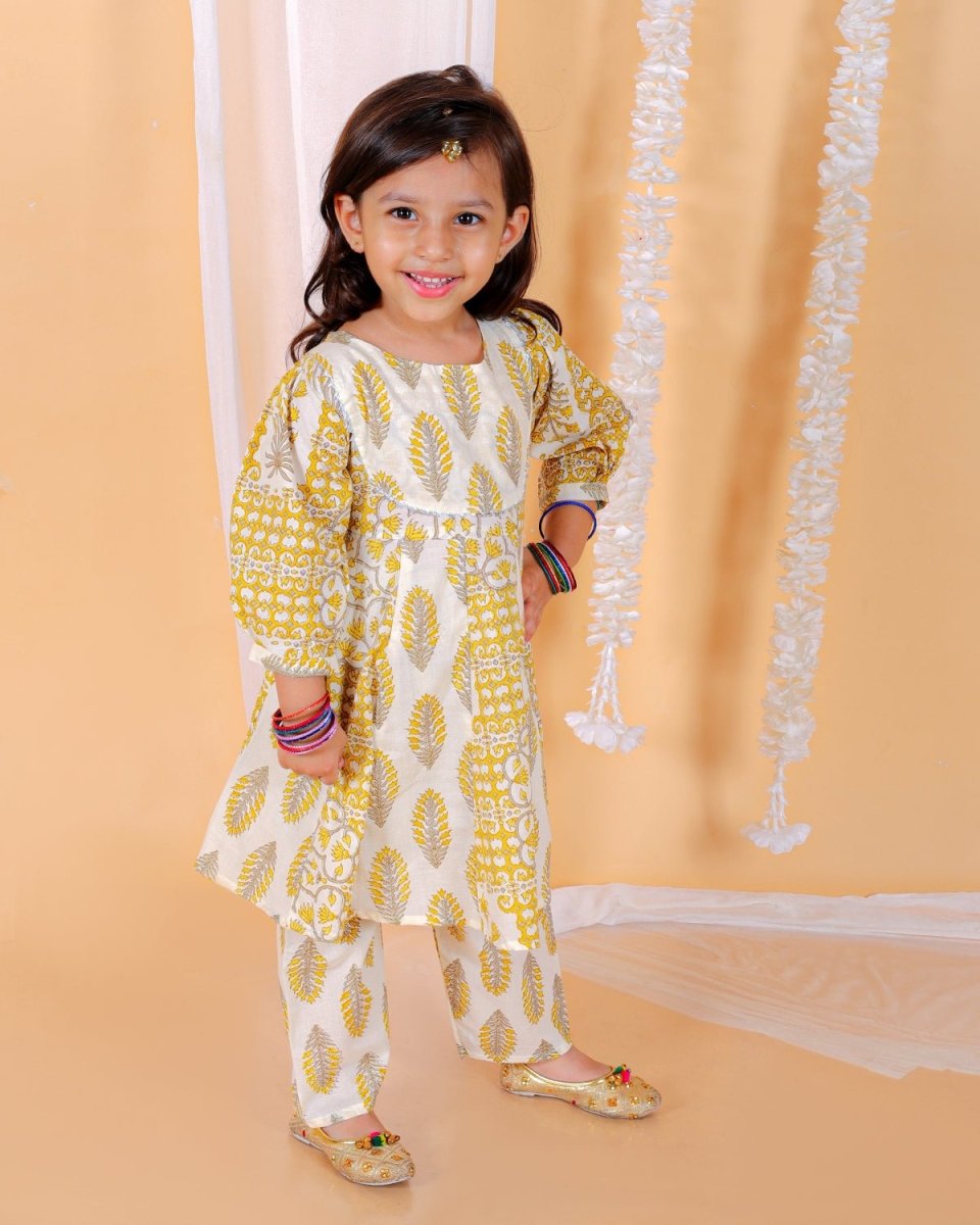 Twinning Combo-Madhupeela Floral Print Anarkali Kurta Set With Boys Jacket Kurta Pajama Set - TWN3-MDPWGB