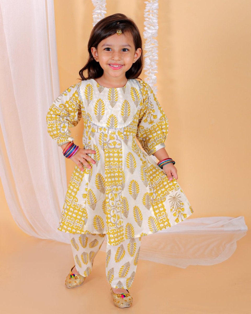 Twinning Combo-Madhupeela Floral Print Anarkali Kurta Set With Boys Jacket Kurta Pajama Set - TWN3-MDPWGB