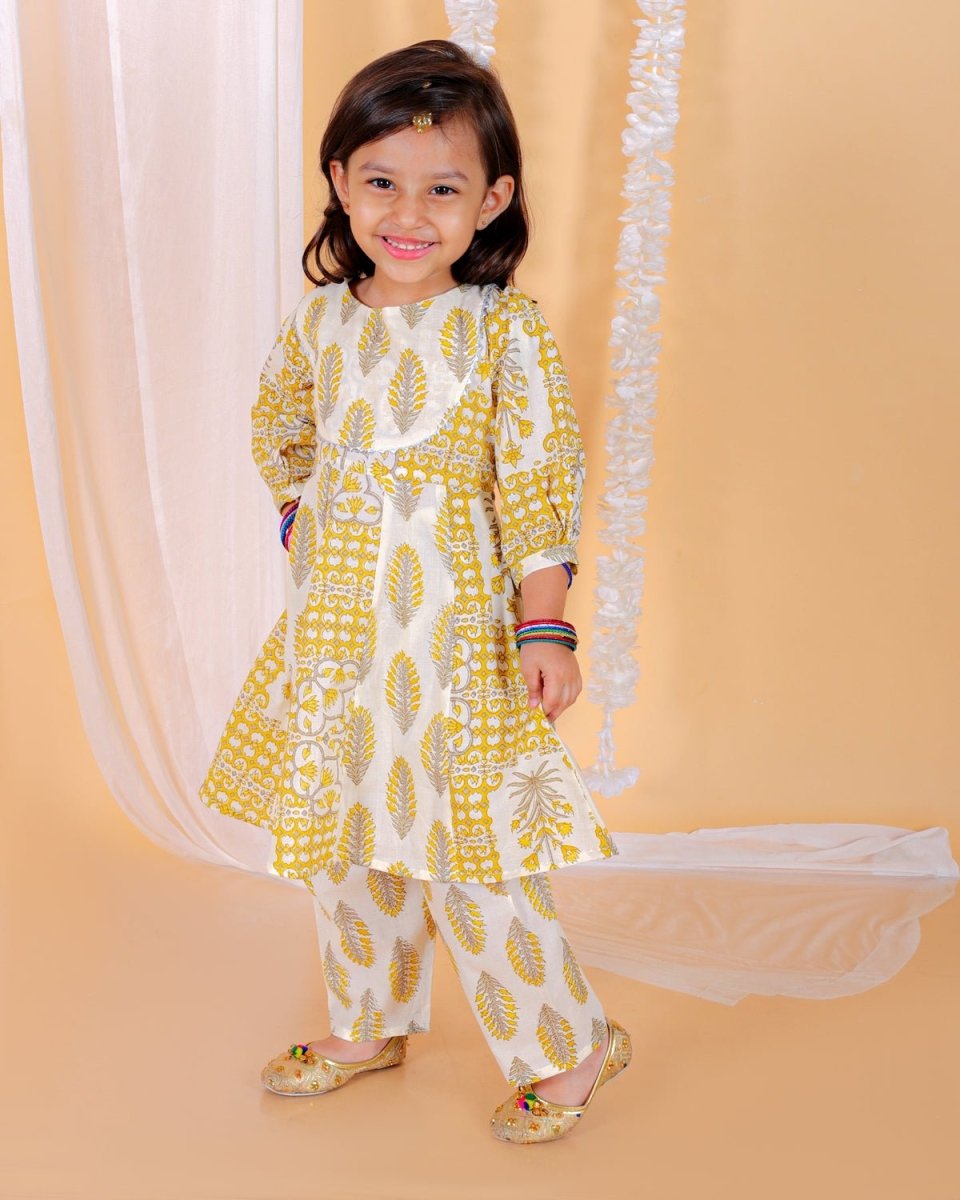 Twinning Combo-Madhupeela Floral Print Anarkali Kurta Set With Boys Jacket Kurta Pajama Set - TWN3-MDPWGB