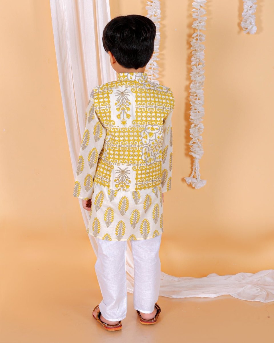 Twinning Combo-Madhupeela Floral Print Anarkali Kurta Set With Boys Jacket Kurta Pajama Set - TWN3-MDPWGB