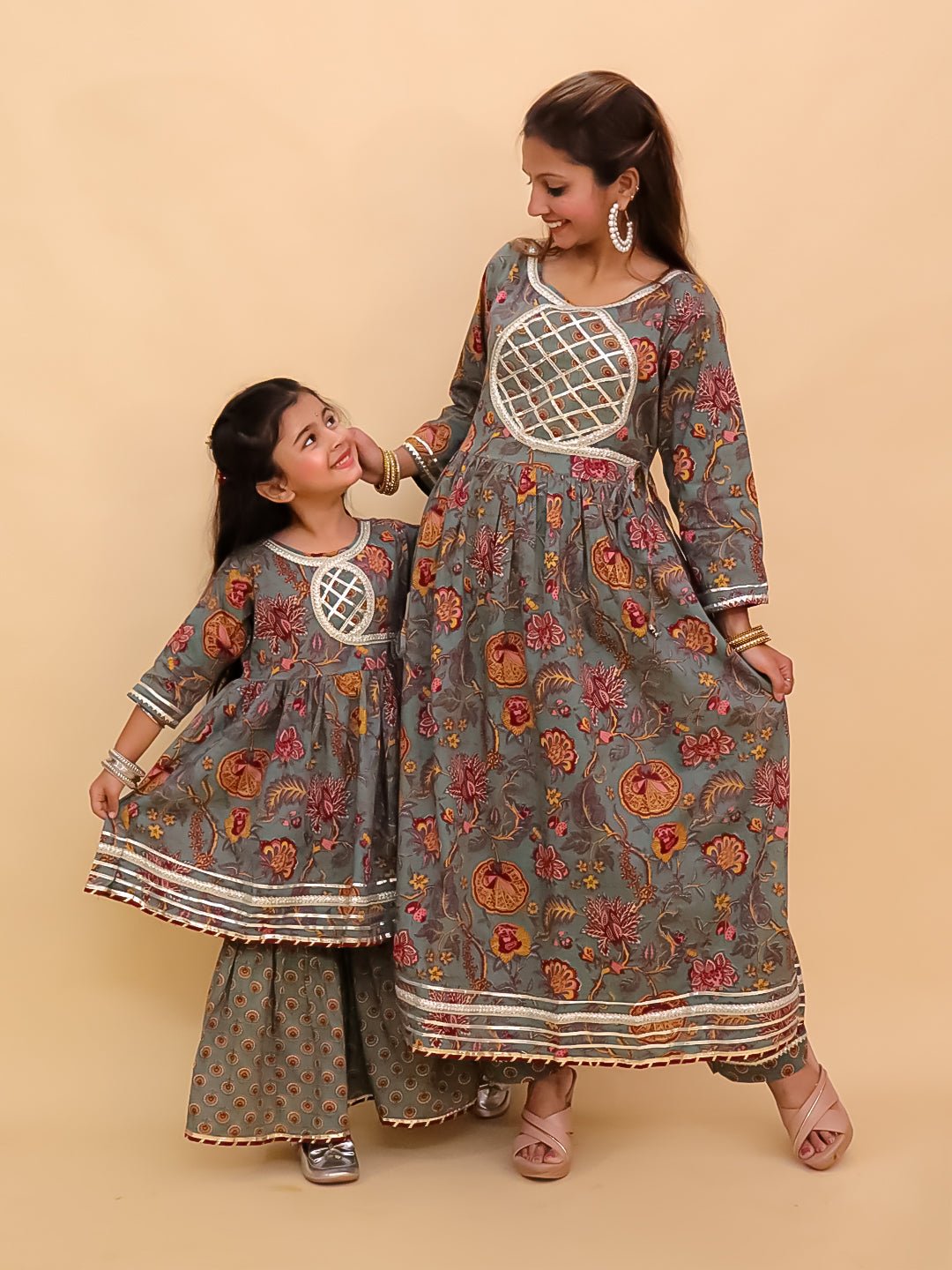 Twinning Combo - Tealrang Womens Kurta Set with Girls Anarkali Sharara Set - TWN2 - TLRWKGA