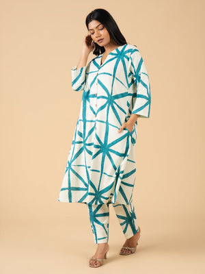 Twinning Set- Aqua Grid Womens and Girls Kurta Set - Twinning Combo