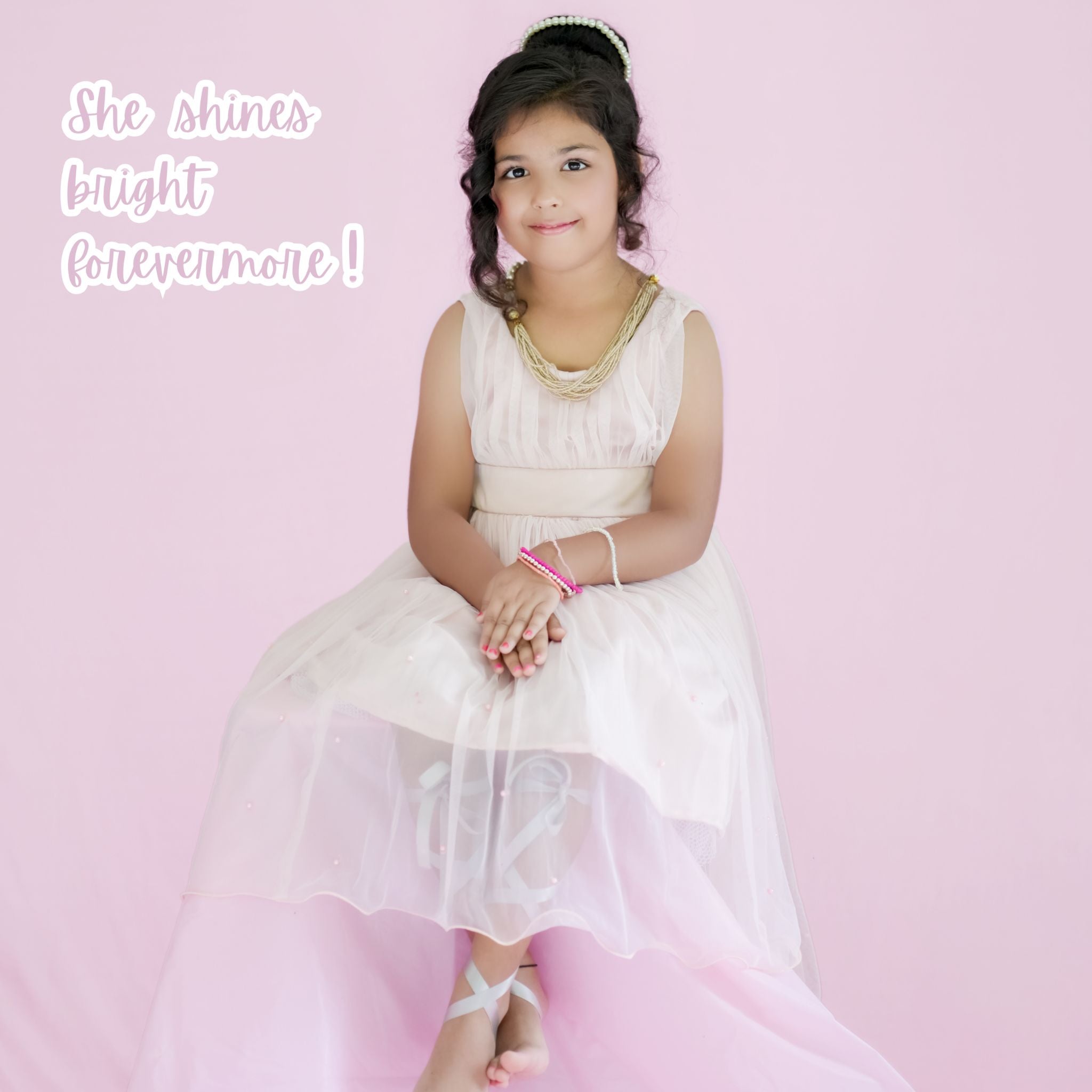 TWOO 8 in 1 Wise Box Beauty Kit for Girls: The Glamorous Wise Box - ‎The Glamorous Wise Box