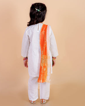 White Lotus Girls Kurta Pajama Set With Dupatta - 0-6 Months Girls Ethnic Set