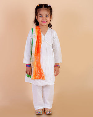 White Lotus Girls Kurta Pajama Set With Dupatta - 0-6 Months Girls Ethnic Set