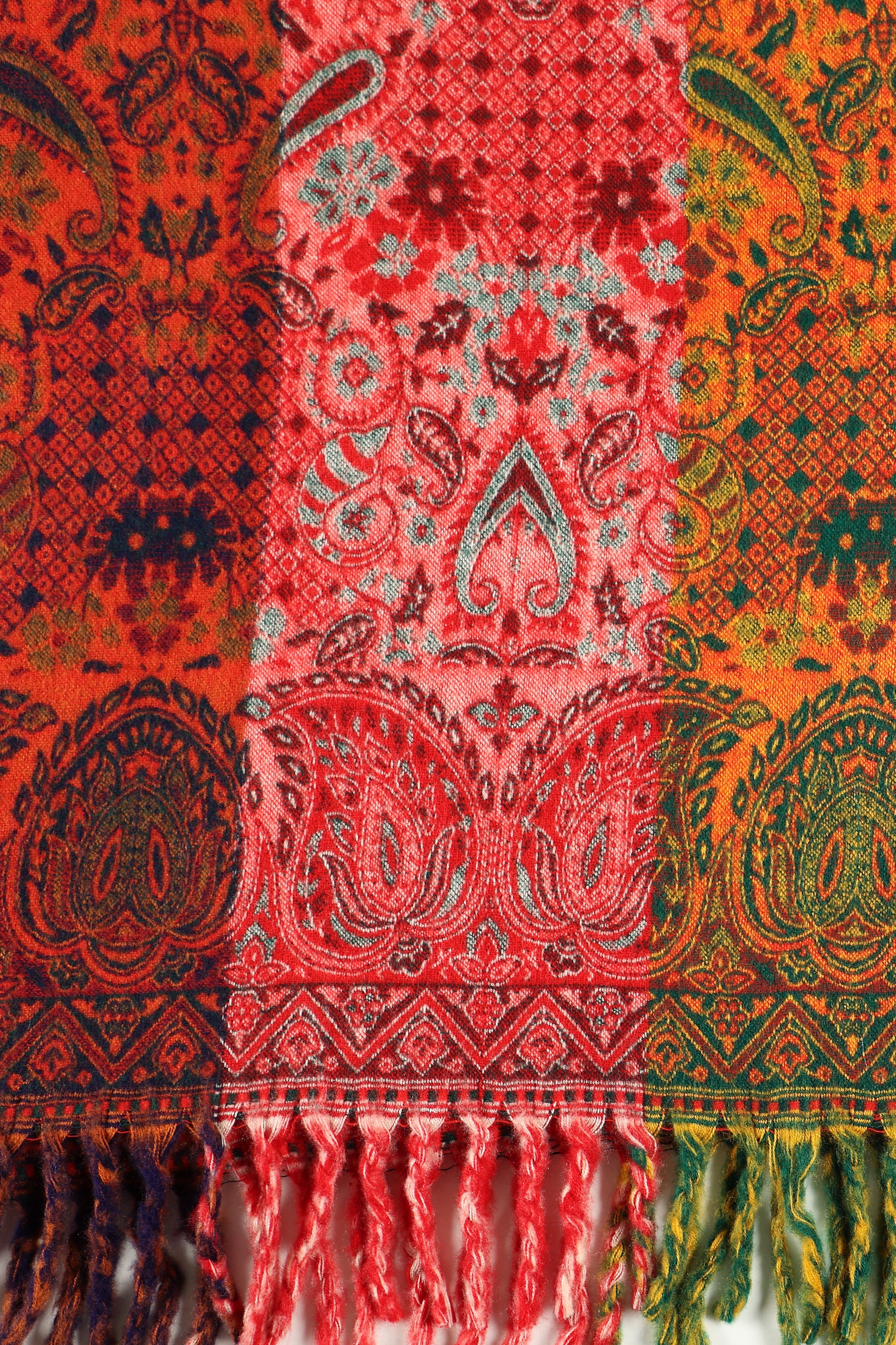 Winter Wonderland Acrylic Woolen Shawl - WNTSTL - WNWLD