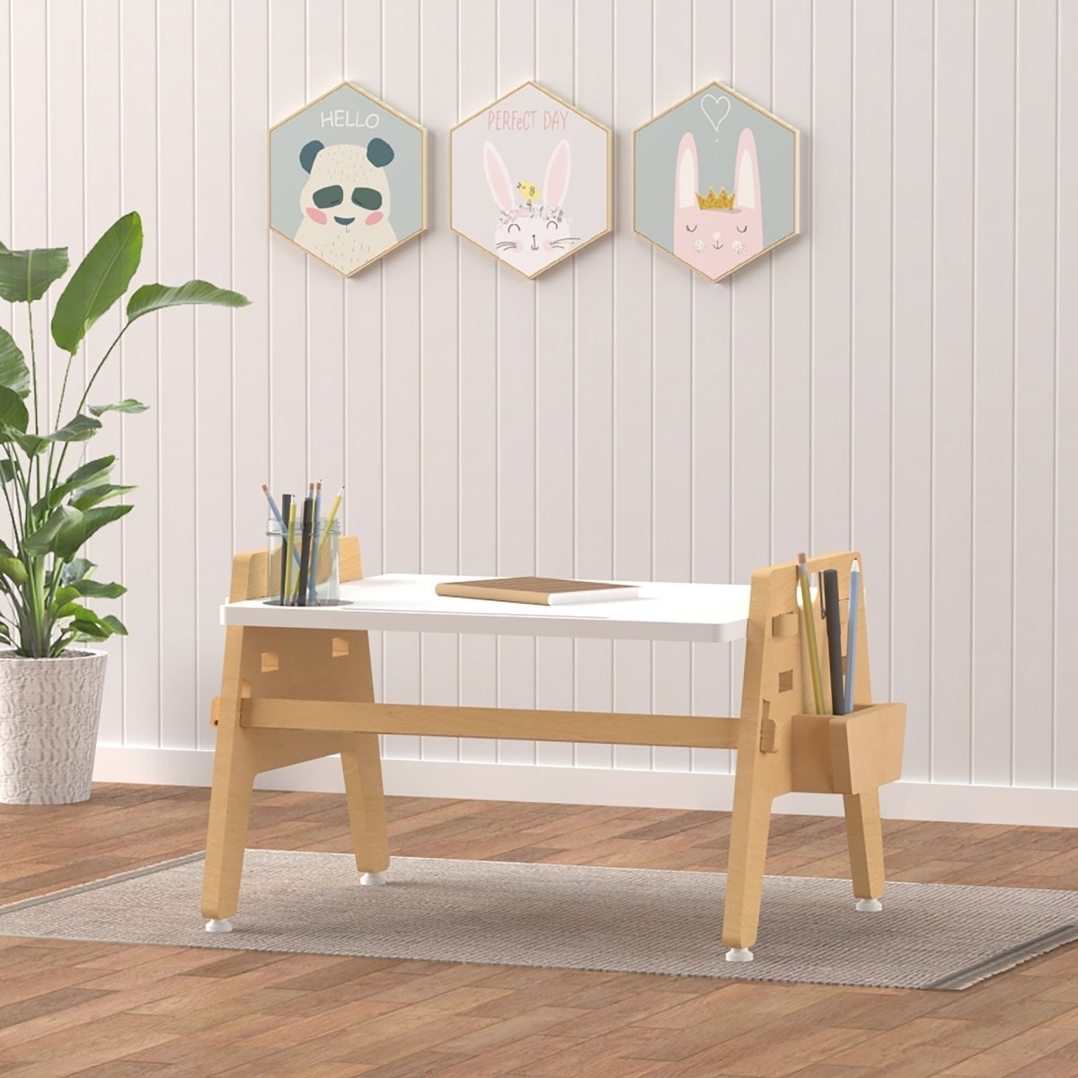X&Y Metallic Berries Floor Table - White - FG210918W