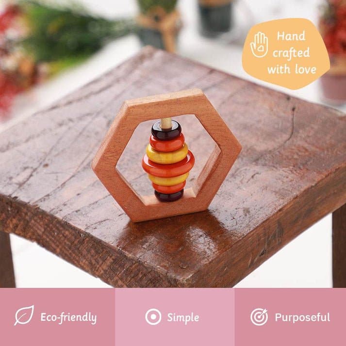 Ariro Toys Wooden rattle-Hexagon - ARR020