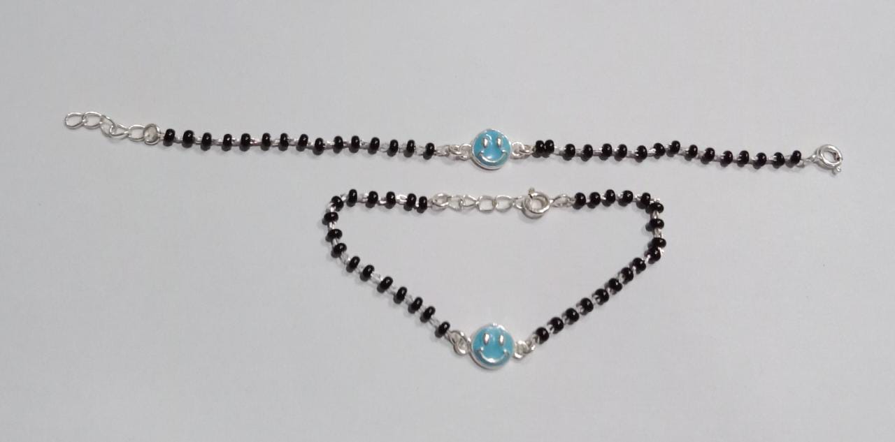 Pushker Badri Sarraf Blue Smilie Black Beads Bracelet - NZ-BSML