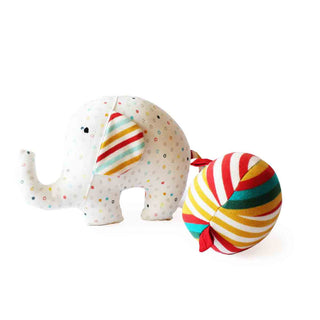 Shumee Ele And Ball Rattle Organic Plush Toy - BES-IN-PTE-C-0m-0074