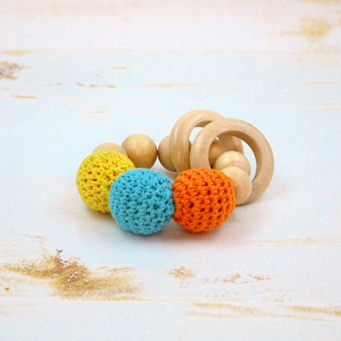 Shumee Wooden Teether And Rattle Rings - BZ-ONKA-2K6X