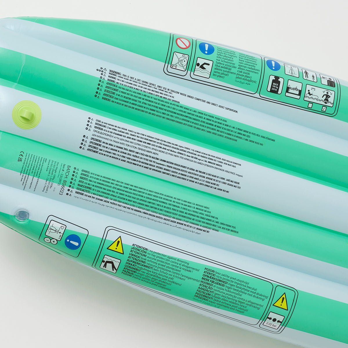 SUNNYLiFE Green And White Color Inflatable Ride With Me Surfboard Float Sea Seeker Ocean - S3LSRFSS