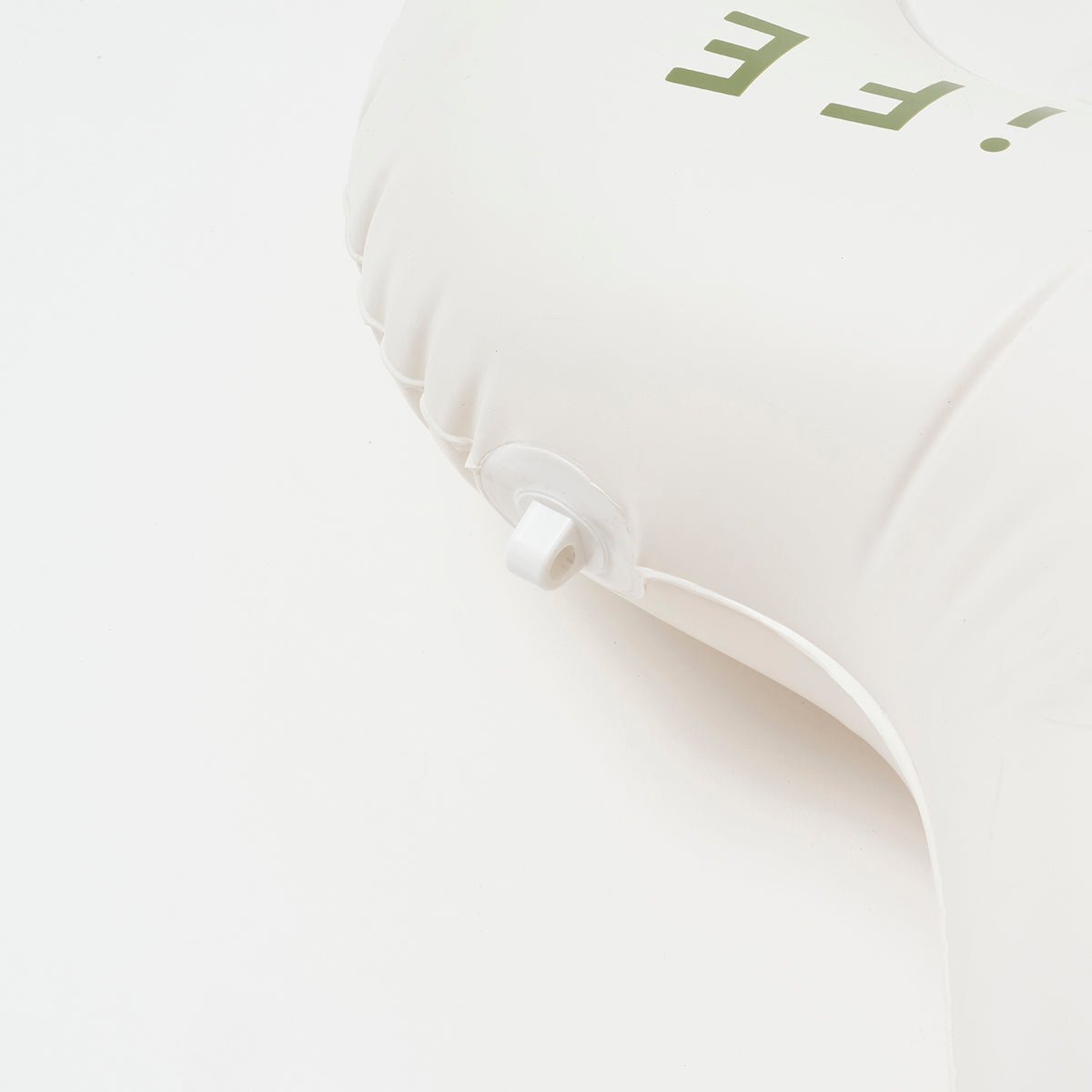 SUNNYLiFE Olive Color Inflatable Luxe Lie-On Float Camera - S3LLIECA