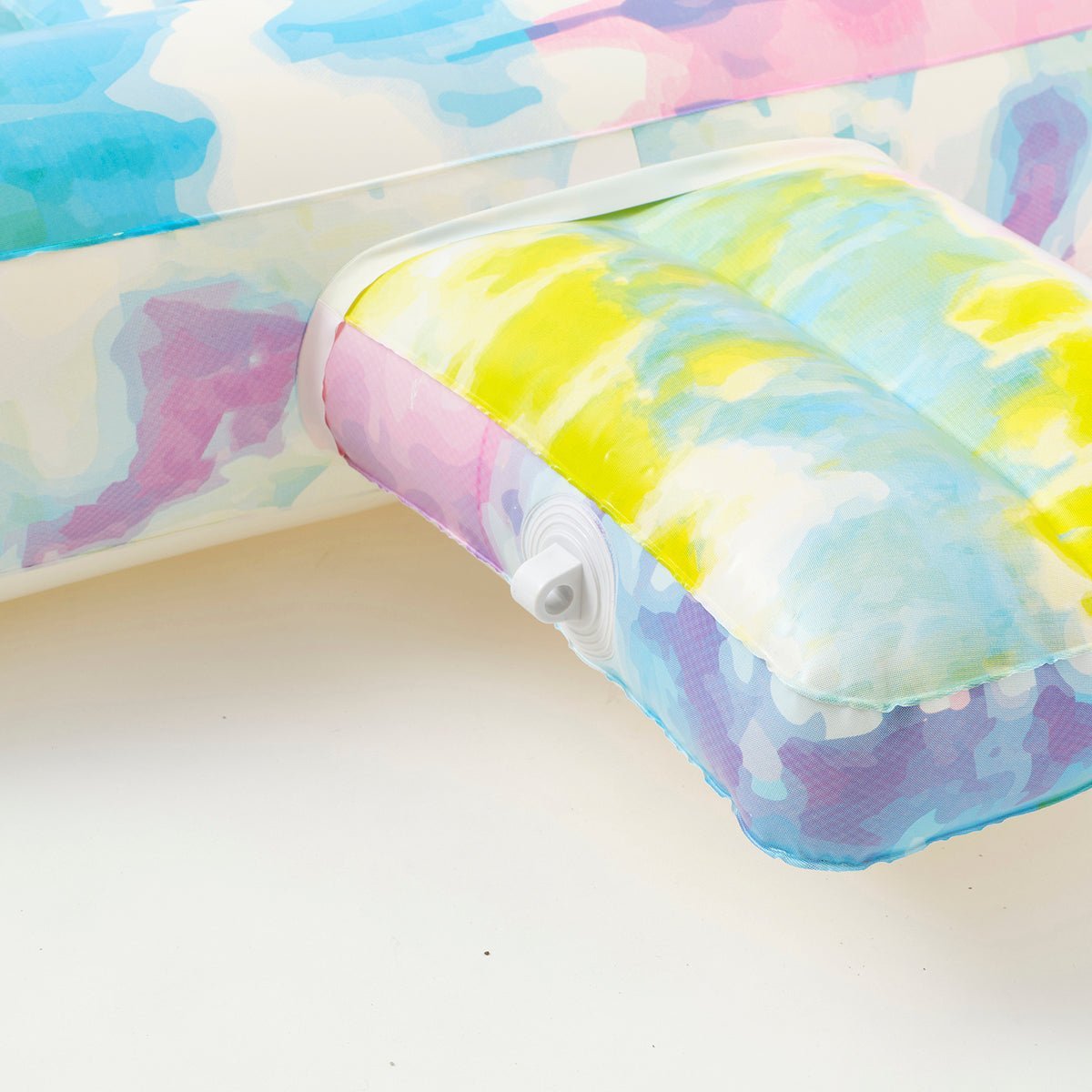 SUNNYLiFE Tie Dye Color Inflatable Luxe Lie-On Float Ice-Pop - S3LLIEIP